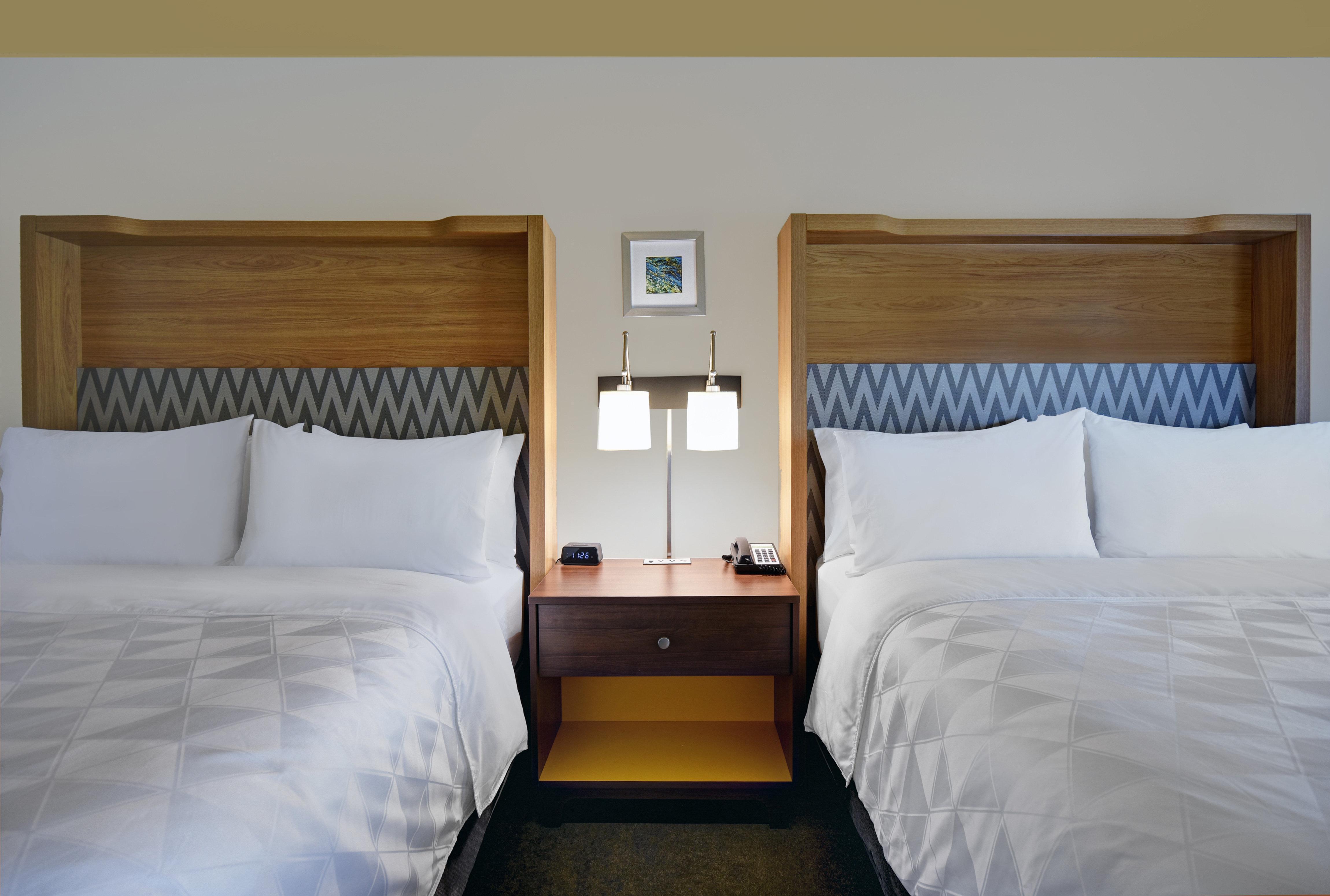 Holiday Inn Grand Rapids North - Walker By Ihg Exterior photo