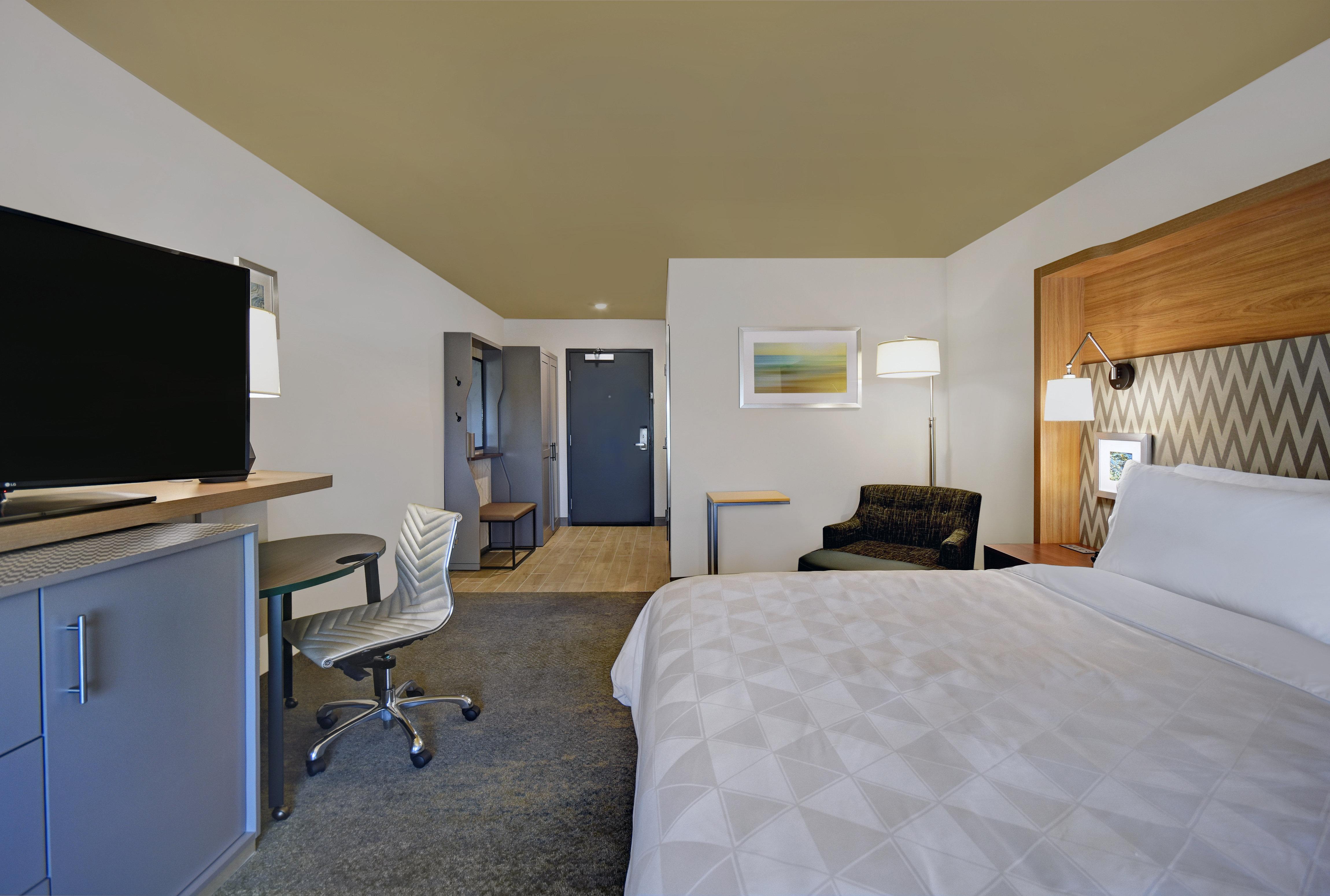 Holiday Inn Grand Rapids North - Walker By Ihg Exterior photo