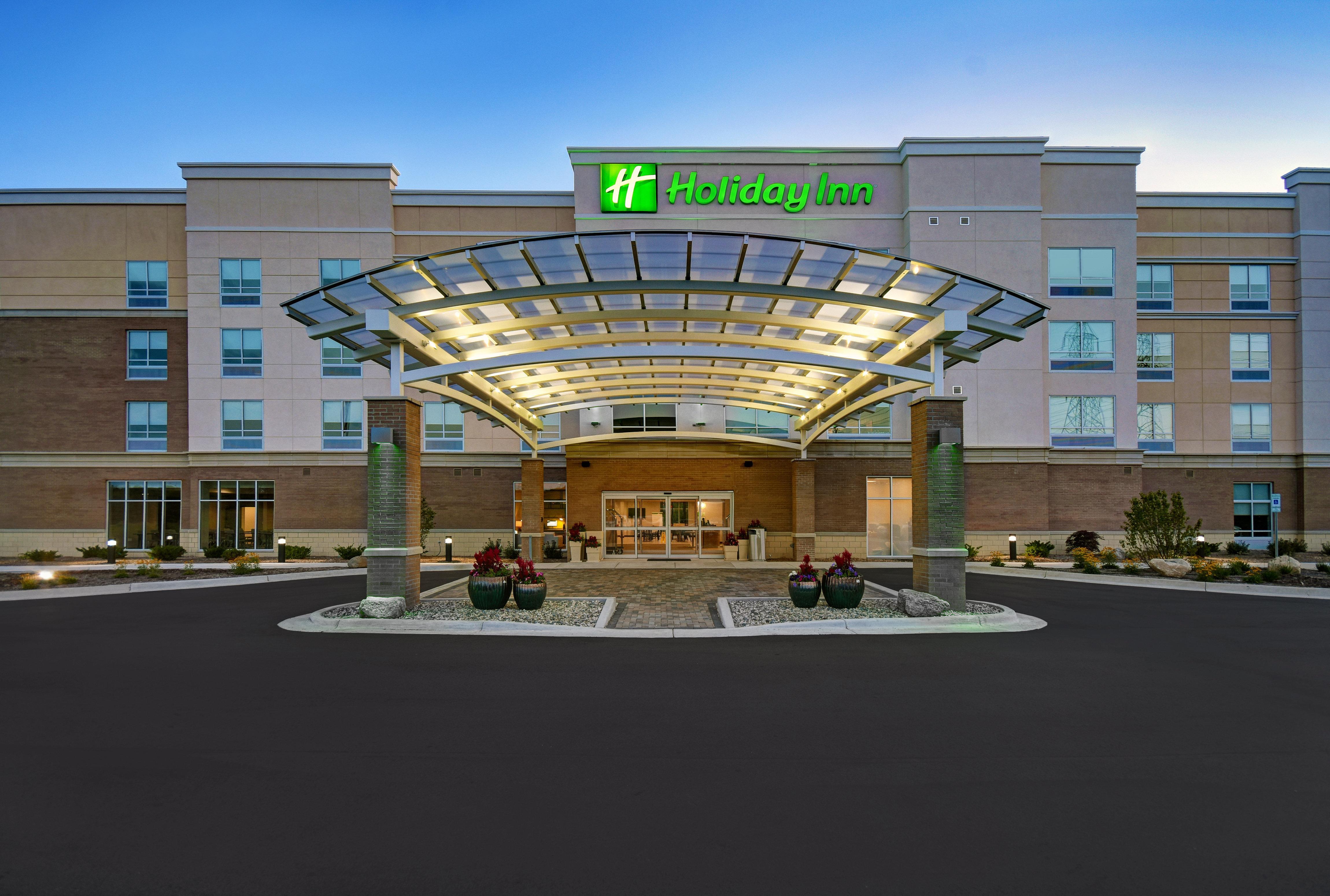 Holiday Inn Grand Rapids North - Walker By Ihg Exterior photo