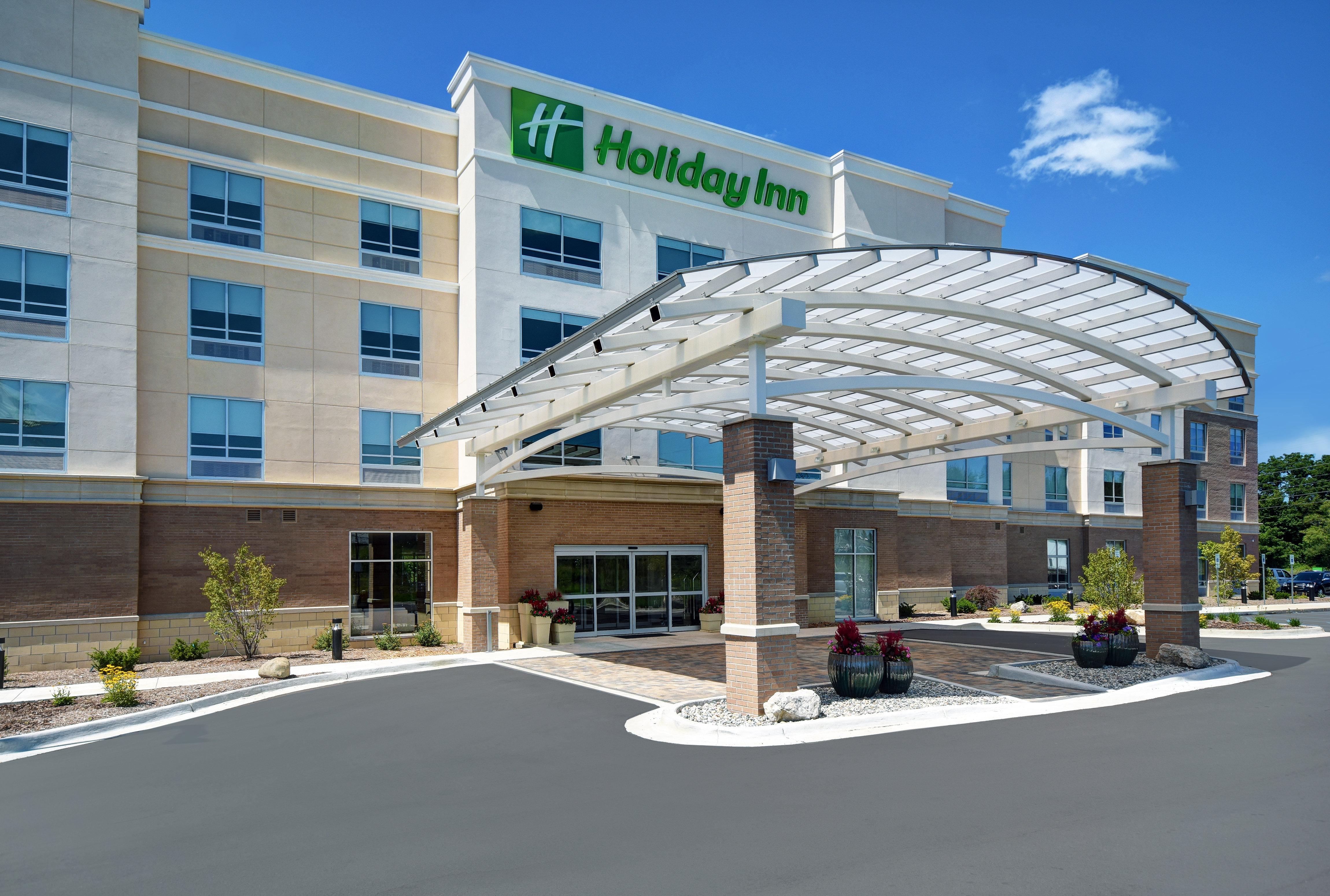 Holiday Inn Grand Rapids North - Walker By Ihg Exterior photo